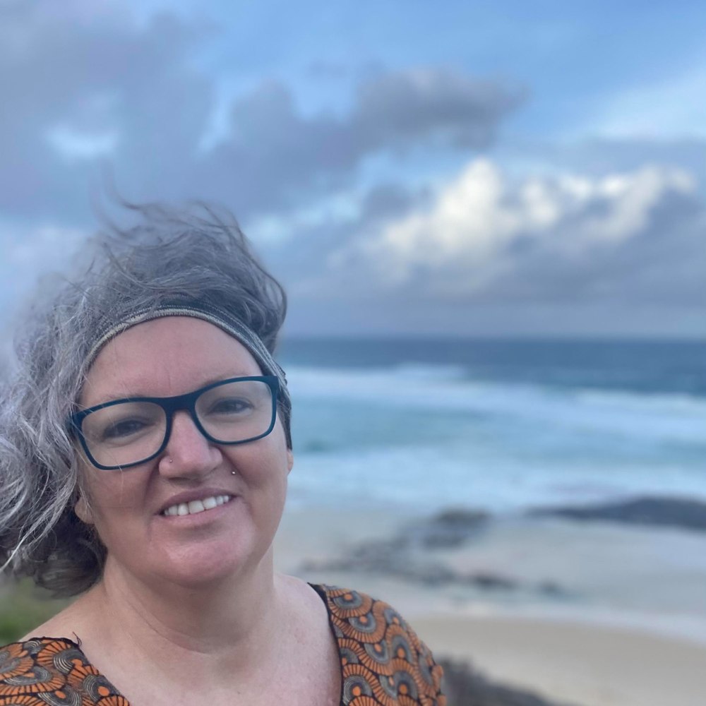 Meet your Posher, Julie
